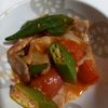 852468の作ってみた!投稿(豚こまの唐揚げで主役級《トマトとおくらの甘酢サラダ》)
