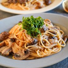 ワンパン♪生クリーム不要『きのこたっぷり明太クリームパスタ』