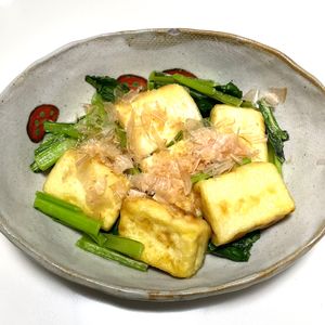 ごんべすの作ってみた!投稿(【豆腐と小松菜の白だし炒め】家計と身体に優しいおかず♡)