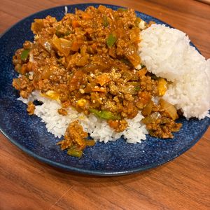 1169387の作ってみた!投稿(【チーたまカレーそぼろご飯】包丁不要♡５分で絶品♬ランチにも)