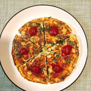 なつみの作ってみた!投稿(【簡単スパニッシュオムレツ】フライパンで完成!お手軽オムレツ)