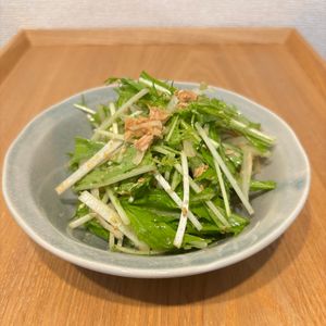 ろろの作ってみた!投稿(やみつき!居酒屋風♪『大根と水菜のシャキシャキサラダ』)