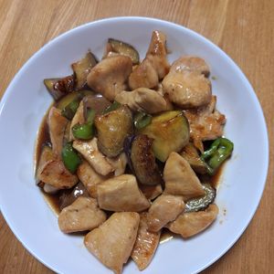 1173043の作ってみた!投稿(ご飯がすすむ「鶏となすの甘酢炒め」)