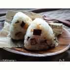お弁当に〜干し桜えびと椎茸のオイルおにぎり〜