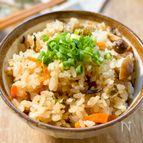 旨みが溢れる！【ツナときのこの塩昆布炊き込みご飯】