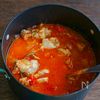 手羽元の生トマトスープ煮クリームチーズ乗せの工程5