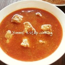 ささっと作れる！さっぱりしょうが風味の赤いチキンカレー