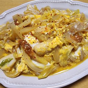 ナムディの作ってみた!投稿(ご飯もりもりヘルシー和食🍚白滝のすき煮風とろとろ卵炒め😋)