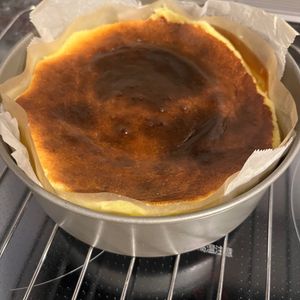 679332の作ってみた!投稿(ラヴィーニャのバスク風チーズケーキ)