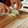 ハワイ気分!超簡単【アヒポキ丼】の工程1