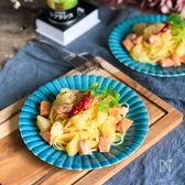 やみつきな味わい！【ラフフランスとサーモンのパスタ】