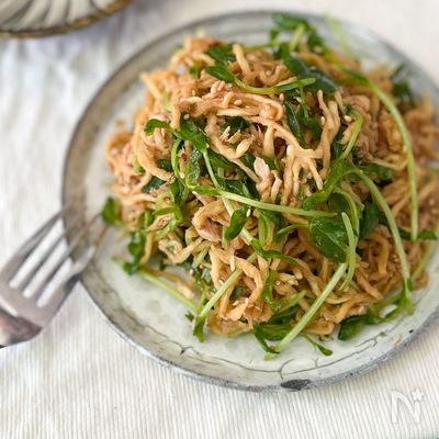 オイスターソース×レモンでやみつき!切干大根と豆苗のサラダ