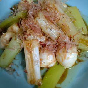 ゆみの作ってみた!投稿(10分| 焼きねぎとモッツァレラのおつまみマリネ)
