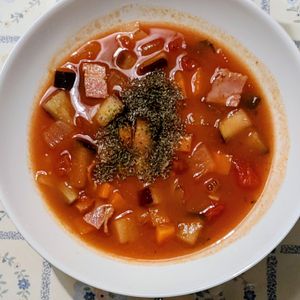 MmmZzzの作ってみた!投稿(秋野菜のミネストローネ。)