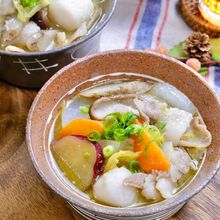 ゴロゴロ具材がメイン♪フライパンで作る『食べる豚汁』