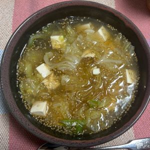 ゆっこの作ってみた!投稿(【簡単なのに絶品】中華風♪キャベツと春雨の豆腐スープ♪)