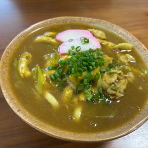 こむぎの作ってみた!投稿(5分で完成♡お蕎麦屋さんみたいなカレーうどん)