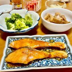 のりのり🐾🎀🤍の作ってみた!投稿(【鮭のムニエル*レモンバター醤油】食べてびっくりの美味さ!)