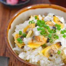 【冷凍あさりで簡単！】あさりとしょうがの炊き込みご飯