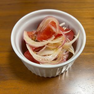 こむぎの作ってみた!投稿(【食べる美容サプリ】トマトと紫玉ねぎのいたわりマリネ)