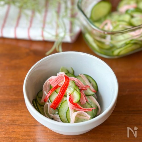 材料2つで作る「きゅうりとカニカマの酢の物」