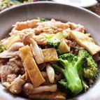こっくり美味しい♡豚肉とブロッコリーのオイスター味噌炒め