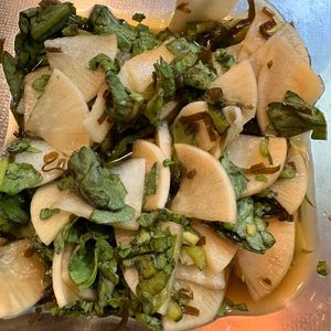 のんちの作ってみた!投稿(箸休めやおつまみに！大根と春菊の浅漬け)