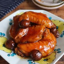 手羽先と甘栗の甘辛煮