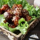 お弁当やおつまみに！やみつき★ヤンニョムボール