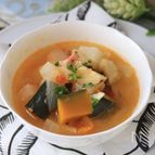ゴロゴロ野菜のスパイシースープ