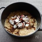 ドライトマトとタコの炊き込みご飯