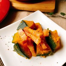 かぼちゃとベーコンの蒸し煮