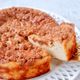 簡単ヘルシー絶品♡【シナモンクランブルのお豆腐チーズケーキ】