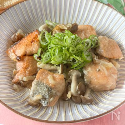 こんがり秋鮭のチーズ焼き#包丁不要#ワンパン