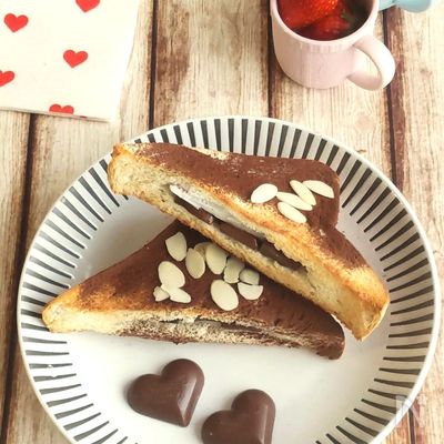 【超簡単】もちもちチョコトースト