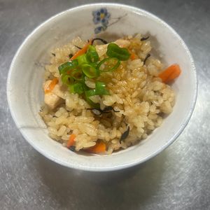 ちるの作ってみた!投稿(簡単激ウマ〖ひじきとしらすの炊き込みご飯〗お弁当や冷凍も◎)
