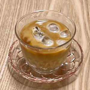 キャピタンの作ってみた!投稿(インスタントコーヒーで一瞬！おうちアイスオーレ)