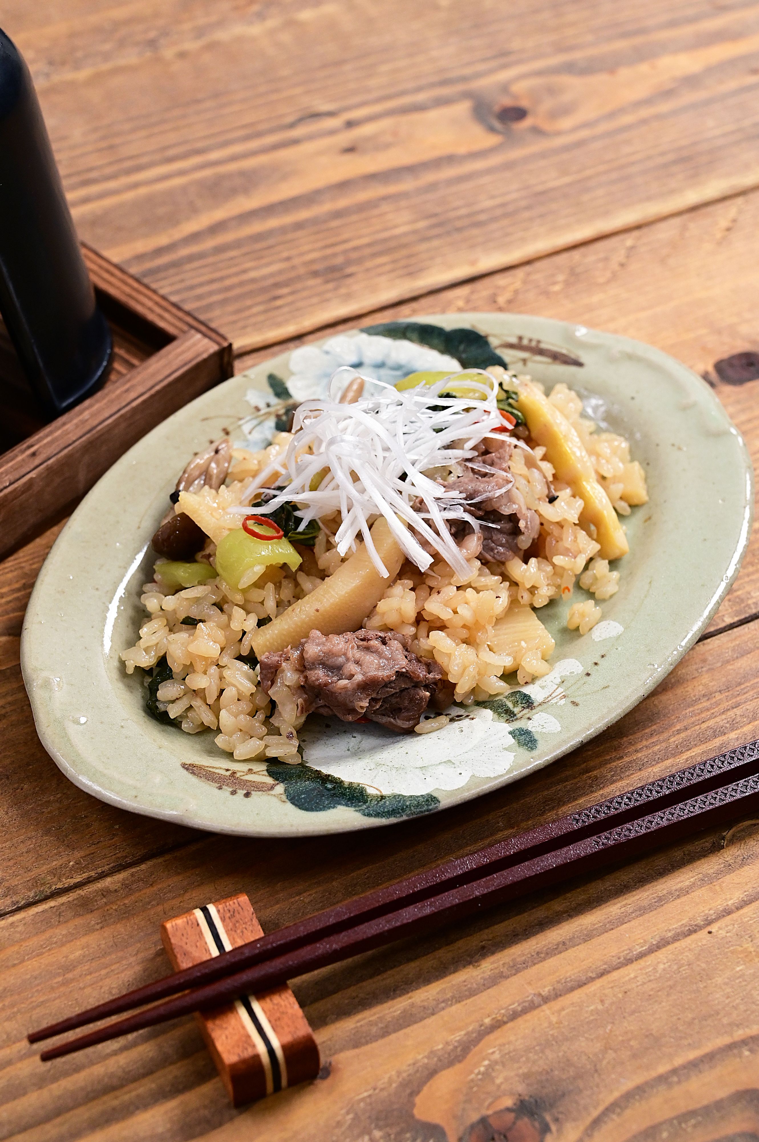 タケノコと牛肉のオイスターソース釜飯 | レシピサイトNadia