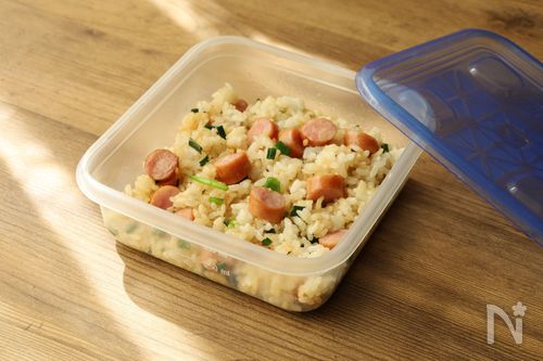 【速攻！超簡単レシピ】レンチン5分で！「パラパラチャーハン」容器ひとつで作れてお弁当にも◎