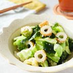腸活に♪【春キャベツとわかめの塩麹和え】