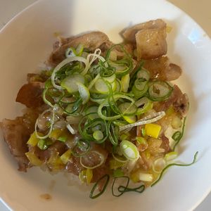 ミキティの作ってみた!投稿(お箸が止まらない♩ネギ塩豚丼)
