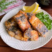少ない油でカリカリ!ご飯がすすむ「サバの焼き唐揚げ」
