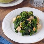 菜の花とクリームチーズのデリ風胡麻和え。
