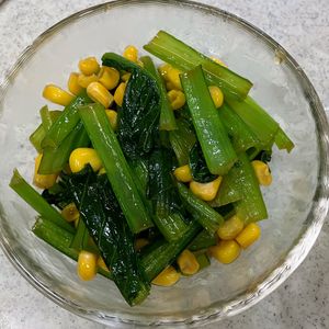 445177の作ってみた!投稿(＼お弁当にも／レンチン4分【小松菜コーンのバター醤油】冷凍◎)