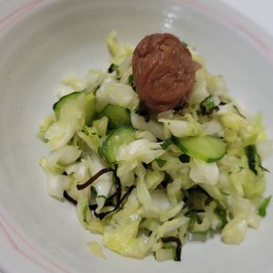 1バーバミーの作ってみた!投稿(箸が止まらない!簡単キャベツもみもみ)