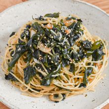 戻す時間は必要なし！乾燥わかめと海苔のパスタ