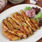 焼き立て最高♪手羽中のやみつきカレー焼き