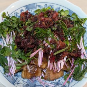 ともの作ってみた!投稿(秋の味覚◎【ザクふわ！さんまと梅ダレの香味揚げ】)