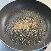 10分でごちそう！【カリカリ豚こまの香味ねぎダレ】の工程1