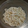 レンジで簡単！新玉ねぎ入り肉うどんの工程3